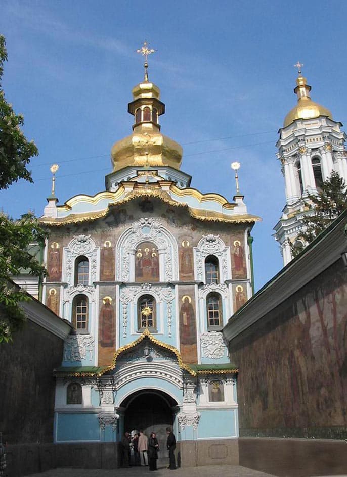Gate of Gate Church of the Trinity, Kyiv Pechersk Lavra, Kyiv, Ukraine.