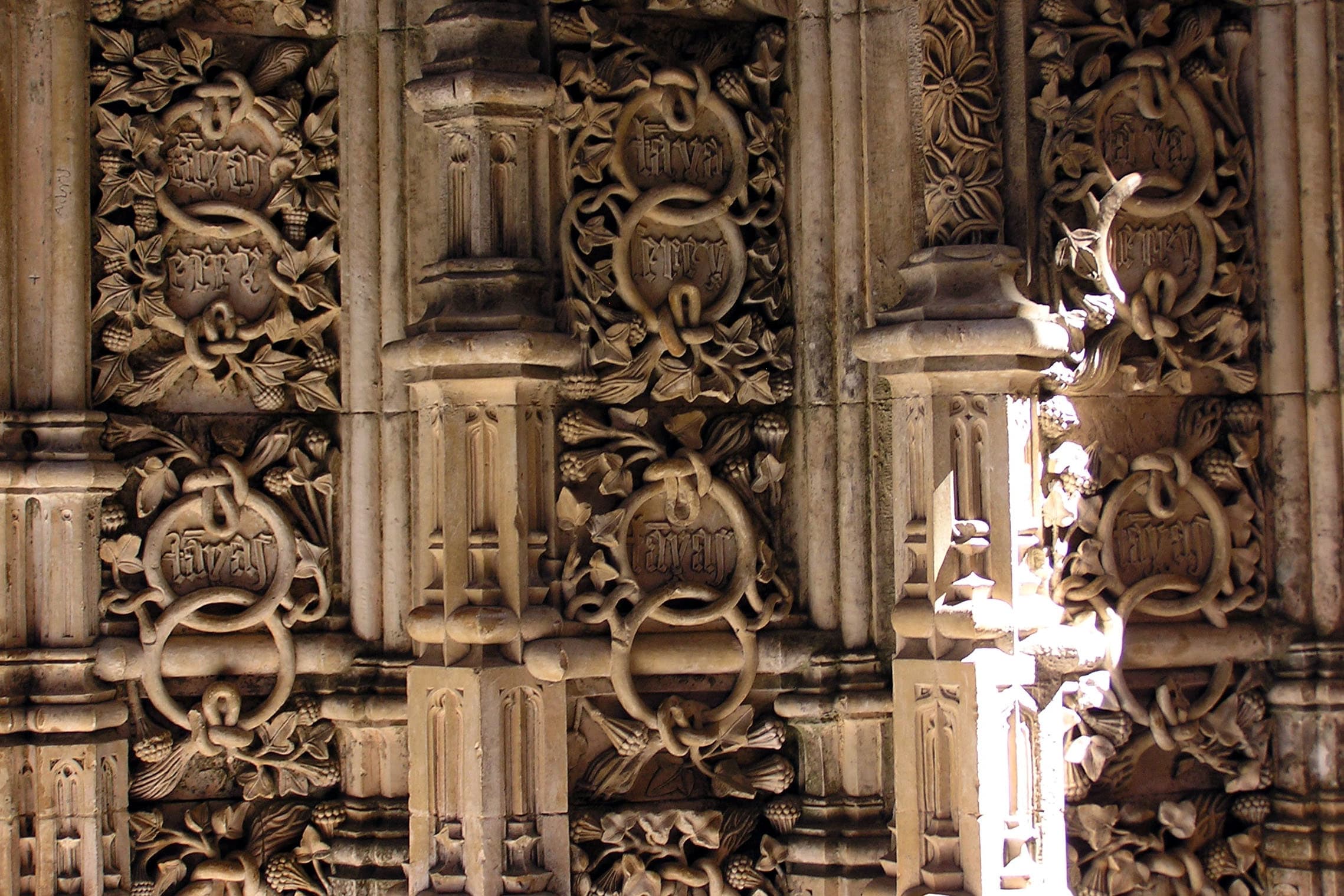 Portal of the Imperfect Chapels at Batalha Monastery.