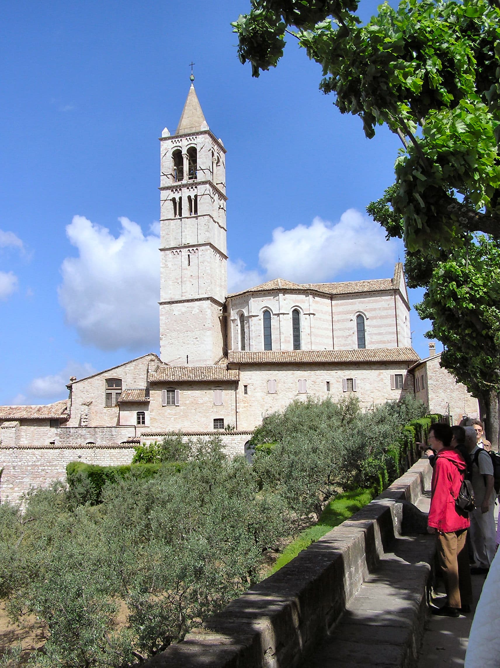 Basilica of Santa Chiara, Assisi, Assisi, Umbria, Italy.